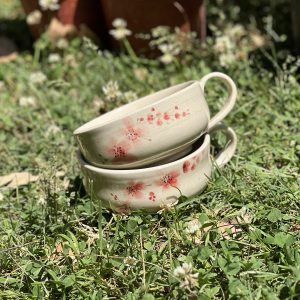 Wide tea/soup bowls